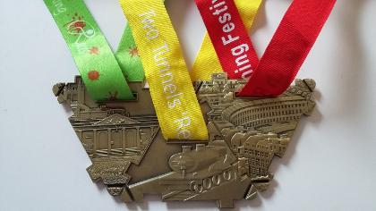 Relish Running Interlocking Medals