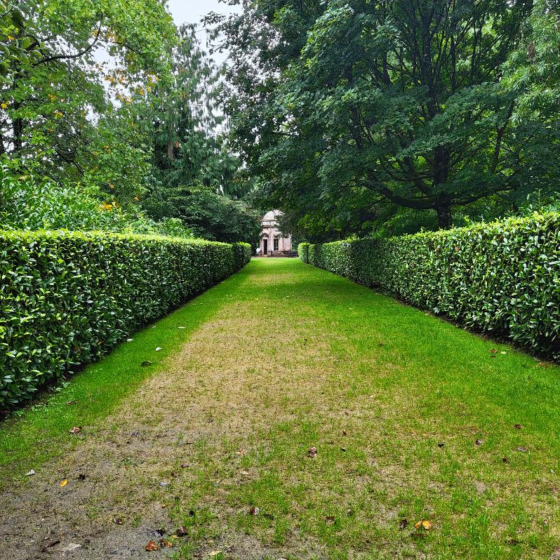 Larmer Tree Marathon, Half, 10km